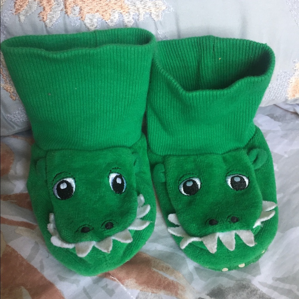 🦖H&M Baby Dinosaur Slippers🦖